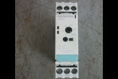 Реле времени Siemens серии 3RP15